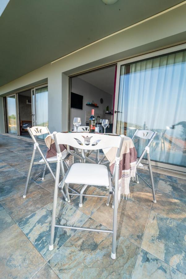 Chardonnay Guest With Great View For Nature Lovers Летний дом Кирения