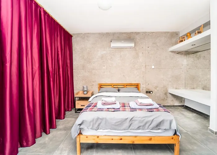 Chardonnay Guest Studio Rooms With Great View For Nature Lovers